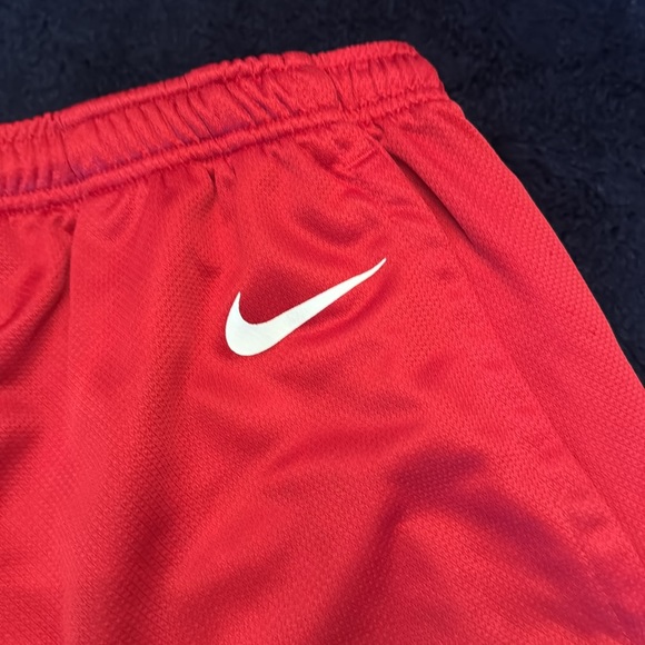 Nike Arizona Cardinals Dri Fit Shorts.  Official Team Gear.  XL.  Maroon/Black/W - Picture 3 of 5
